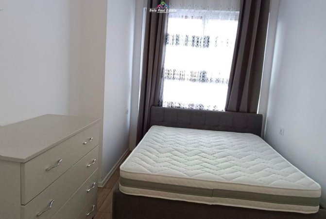 Tirane, jepet me qera apartament 1+1 Kati 5, 50 m² 400 € (Rruga Pasho Hysa)