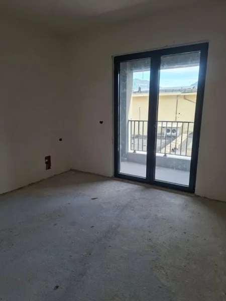 Shitet apartament 1+1  Bulevardi i Ri  144,000 €