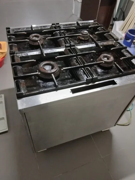 Tirane, shes Sobe | Furre Shitet furre profesionale e perdorur per restorante