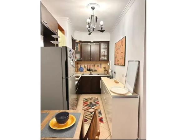 Tirane, shitet apartament 2+1 Kati 5, 70 m² 176.000 € (Zogu i Zi)