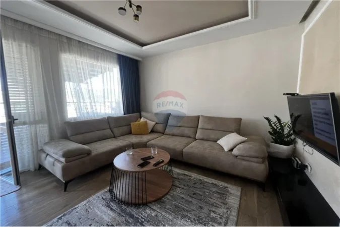 Vlore, shitet apartament+verande | Penthouse 2+1+Ballkon , 120 m² 195.000 € (Bulevardi Ismail Qemali, pranë RINISË, Vlorë)