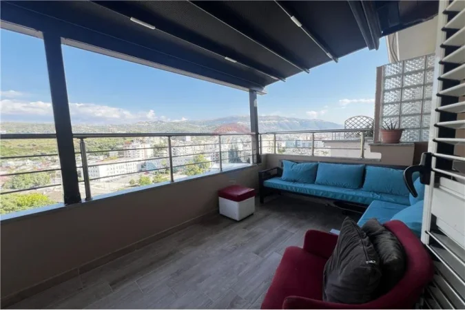 Vlore, shitet apartament+verande | Penthouse 2+1+Ballkon , 120 m² 195.000 € (Bulevardi Ismail Qemali, pranë RINISË, Vlorë)