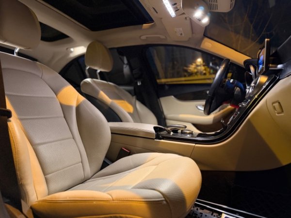 Mercedes C300 2.0Benzin 2016 Dogan e Paguar