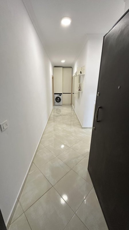Tirane, SHITET Apartament+verande | Penthouse 3+1+Aneks+Ballkon+2 banjo. Kati 4, 220 m²