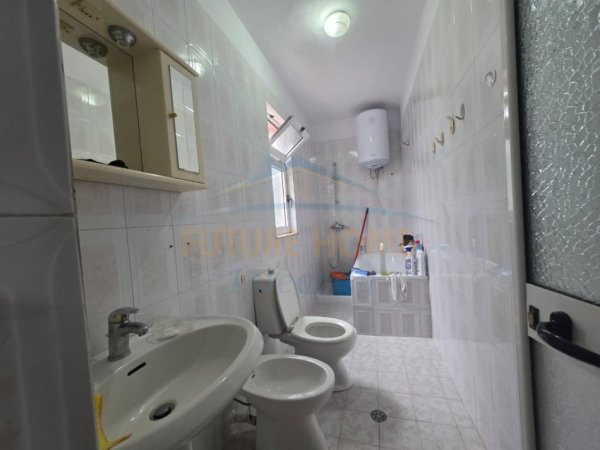 Tirane, jepet me qera apartament Kati 1, 100 m² 500 €