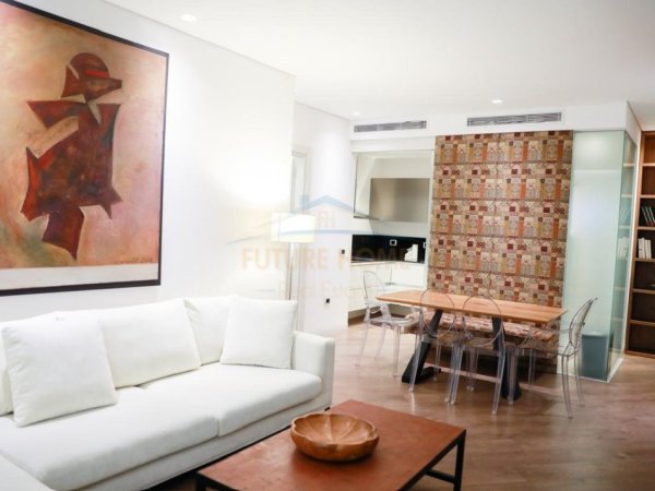 Tirane, shitet apartament Kati 6, 101 m² 275.000 €