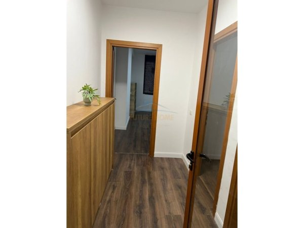 Tirane, jepet me qera apartament Kati 4, 126 m² 1.000 € 