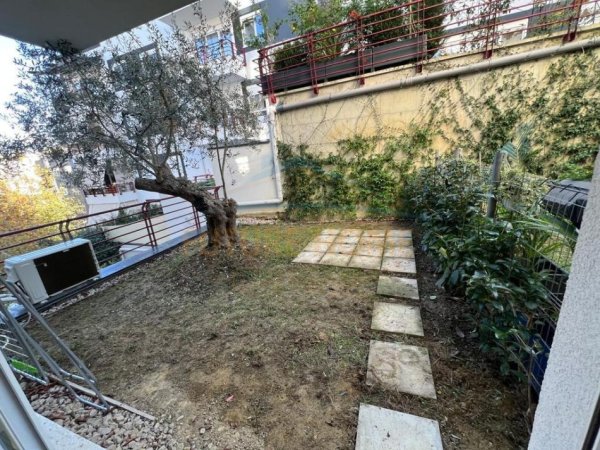 Tirane, jepet me qera apartament Kati 2, 73 m² 700 €