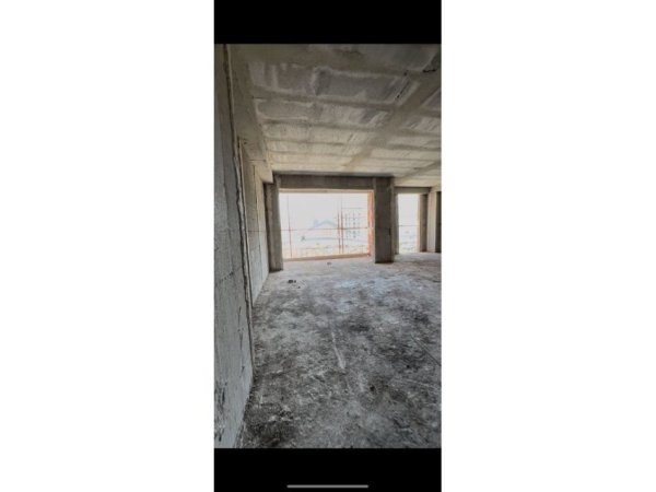 Tirane, shitet apartament Kati 8, 111 m² 243.972 €