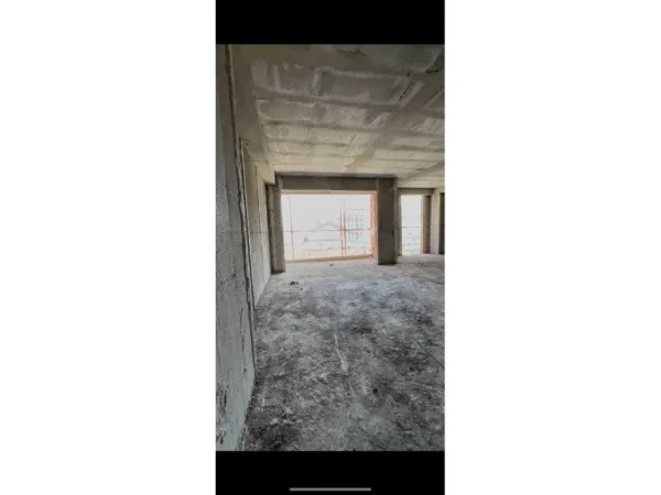 Tirane, shitet apartament Kati 8, 111 m² 243.972 €