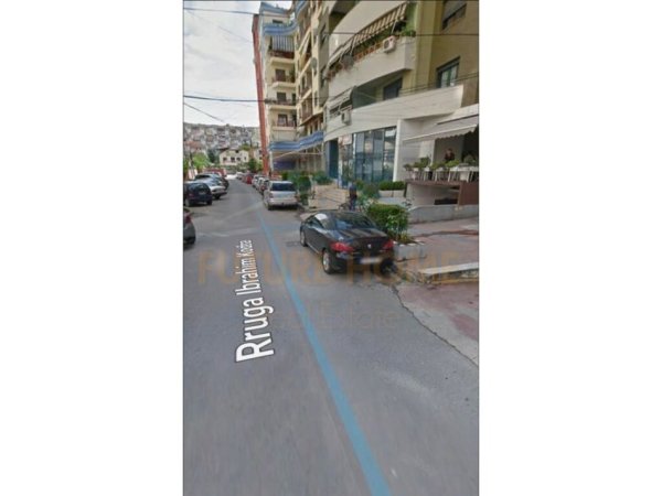 Tirane, shitet ambjent biznesi Kati 0, 41 m² 100.000 € 