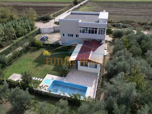 Durres, shitet truall , 20.000 m² 1.600.000 € 