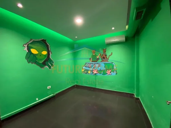 Tirane, jepet me qera ambjent biznesi Kati -1, 158 m² 1.000 €