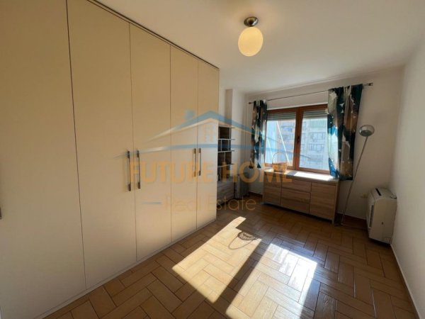 Tirane, jepet me qera apartament Kati 5, 106 m² 1.000 €