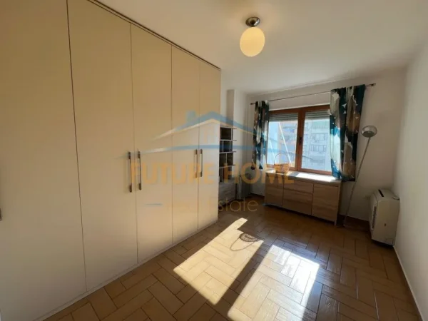 Tirane, jepet me qera apartament Kati 5, 106 m² 1.000 €