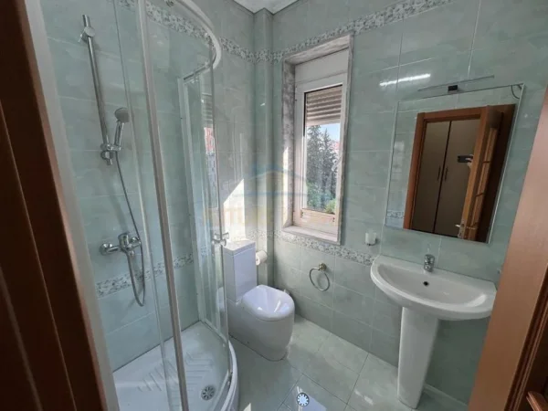 Tirane, jepet me qera apartament Kati 4, 116 m² 1.800 € 