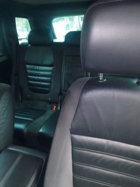 Tirane, shes SUV OKAZION VOLKSWAGEN TOUAREG PANORAMA 2.5 TDI Nafte, e zeze automatik Klima 166.801 km