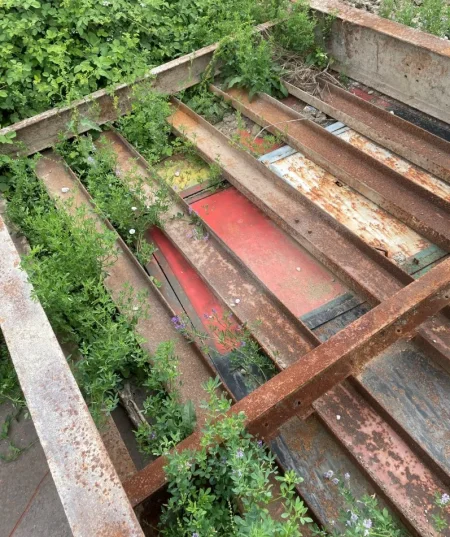 Tirane, shes Profil dopio T ,profil U 4.000 €