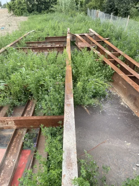 Tirane, shes Profil dopio T ,profil U 4.000 €