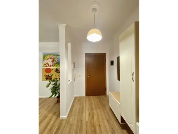 Tirane, shitet apartament 2+1 Kati 5, 71 m² 176.000 € (ZOGU ZI)