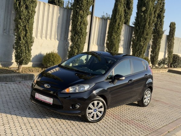 FORD FIESTA 1.4 NAFTE 👉 2011 👈 kambio MANUALE  4.200 €