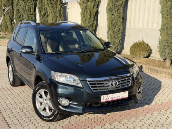 TOYOTA RAV4 - 2.2 NAFTE 👉 2012 👈 kambio MANUALE - 4 X 4 - 8.200 €