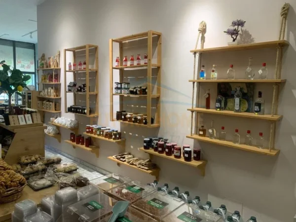 Tirane, ofroj SHITET BIZNES