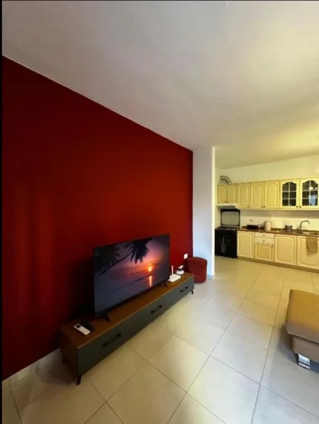 Tirane, jap me qera apartament 2+1+Ballkon Kati 3, 97 m² 900 € (Jordan Misja , Tirane)