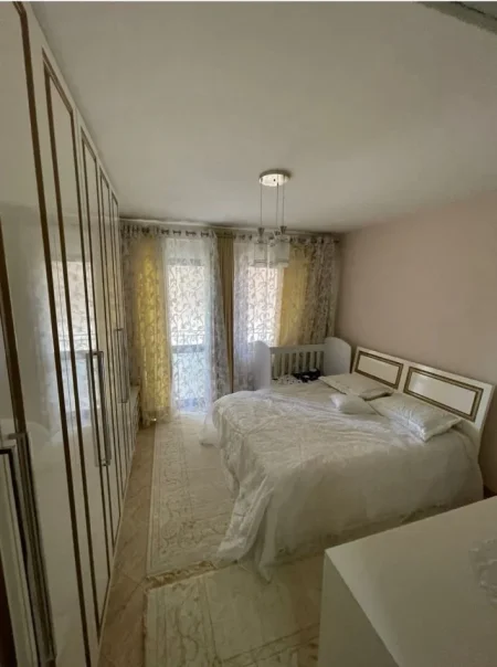 Tirane, jap me qera apartament 1+1+Ballkon , 80 m² 550 € (Todi Shkurti)