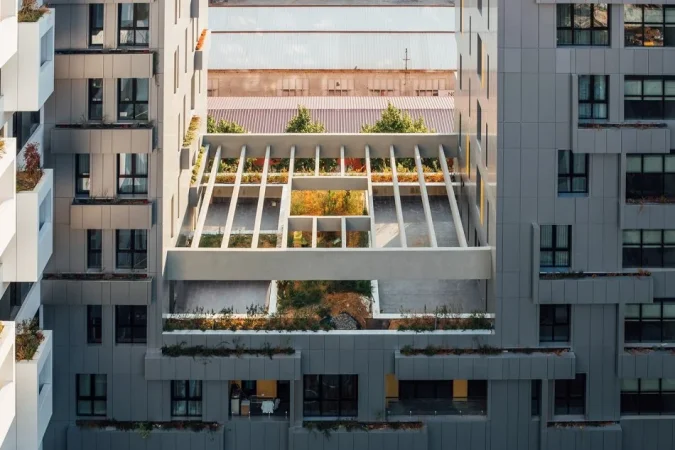 Tirane, shitet ambjent biznesi Kati 1, 419 m² 1.100.000 € (Square 21)