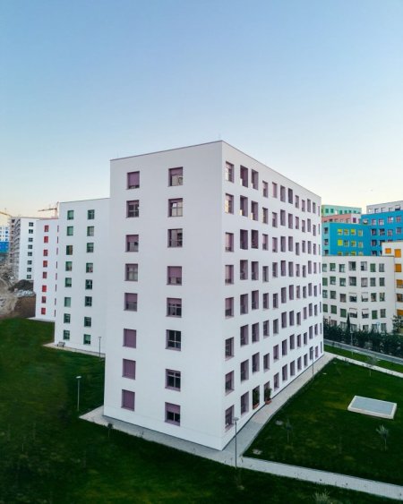 Tirane, shes apartament 1+1+Ballkon 60 m² 79.000 € (rruga pasho hysa)