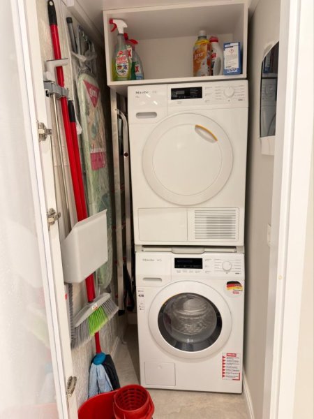 Tirane, jepet me qera apartament 1+1 Kati 4, 700 € 