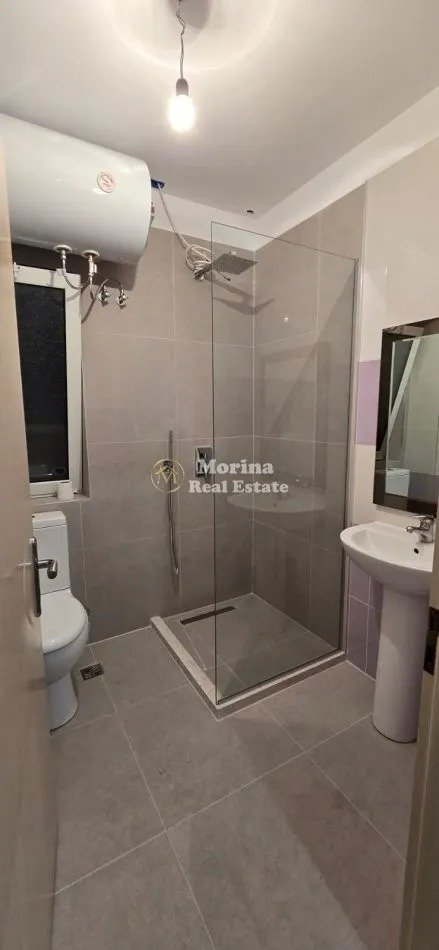 Tirane, jepet me qera shtepi 2+1 Kati 0, 90 m² 350 € (Sauk)