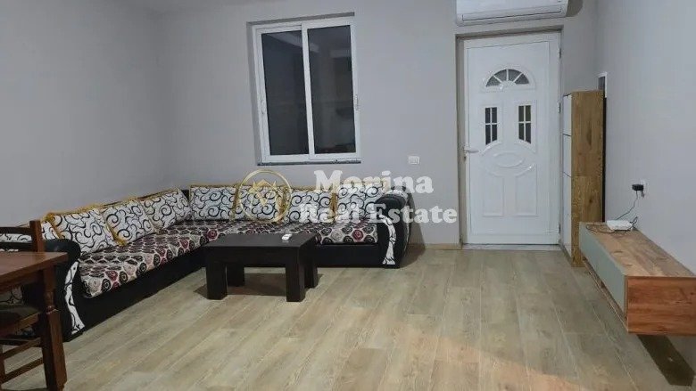 Tirane, jepet me qera shtepi 2+1 Kati 0, 90 m² 350 € (Sauk)