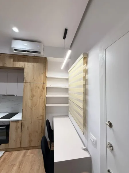 Apartament me qera , Tirane, jap me qera garsonier 1+1 , 370 € (Resorant Fresku)