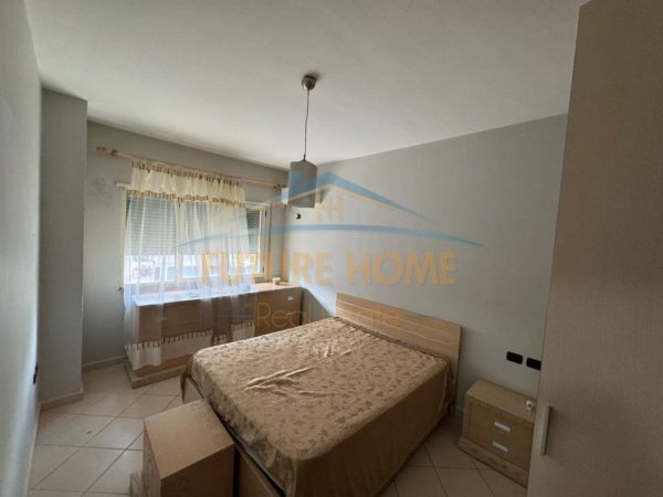 Durres, jepet me qera apartament 2+1 Kati 3, 98 m² 350 € 