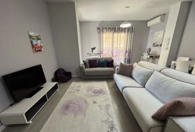 Tirane, jepet me qera apartament 1+1 Kati 1, 78 m² 600 € (JORDAN MISJA)