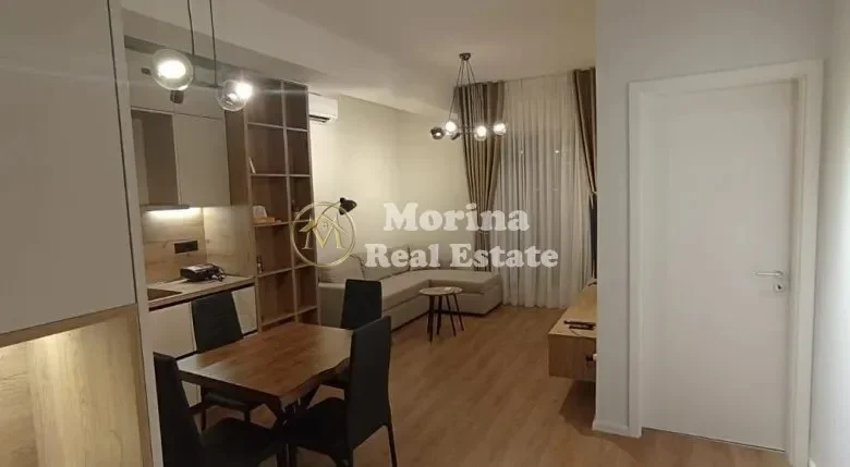 Tirane, jepet me qera apartament 1+1 Kati 5, 55 m² 450 € (Ali Demi)