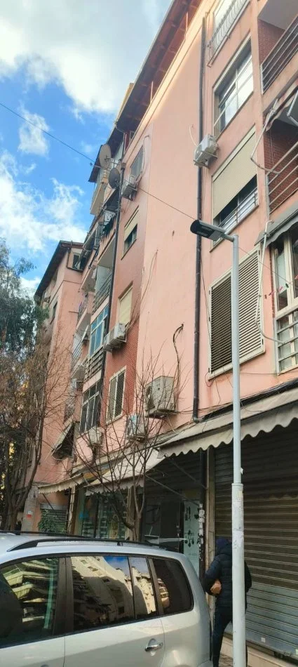 Tirane, jap me qera apartament 2+1+Ballkon Kati 1, 90 m² 650 € (Selvia Tirane)