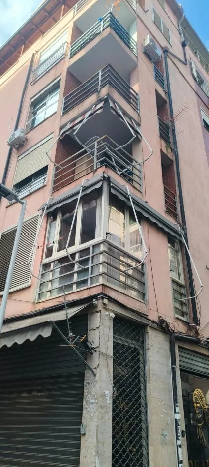 Tirane, jap me qera apartament 2+1+Ballkon Kati 1, 90 m² 650 € (Selvia Tirane)