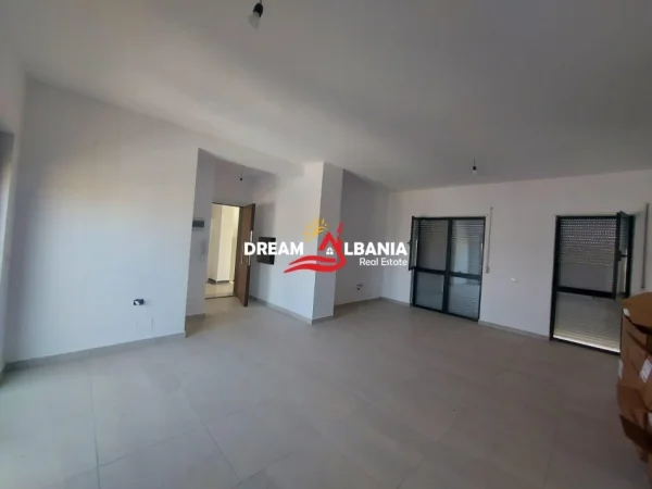 Tirane, shitet apartament 3+1 Kati 10, 116 m² 265.000 € (dibres)
