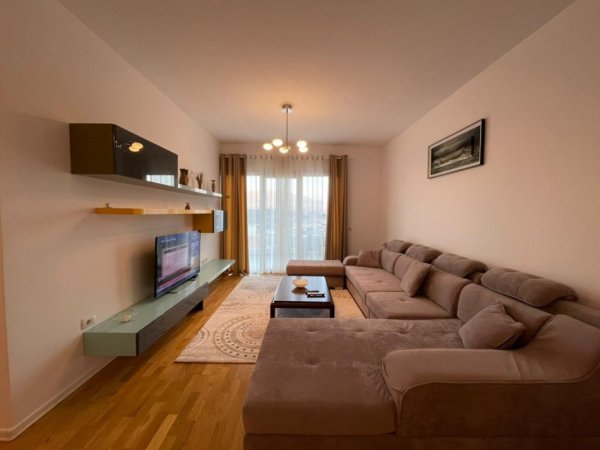 Tirane, jepet me qera apartament 2+1 Kati 3, 120 m² 1.000 € (Kopshti Botanik)