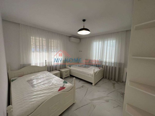 Tirane, jepet me qera apartament 2+1+Ballkon Kati 4, 105 m² 1.200 € (Sheshi Willson)