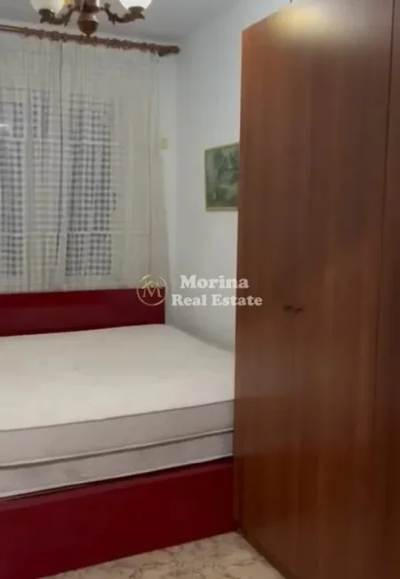 Tirane, jepet me qera apartament 1+1 Kati 3, 57 m² 550 € (Komuna e Parisit)