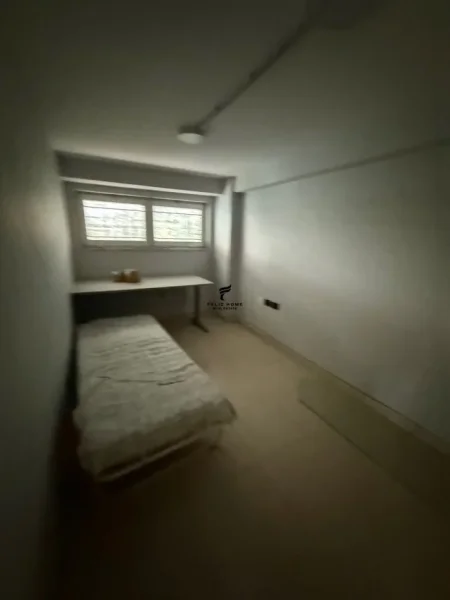 Tirane, shitet ambjent biznesi Kati 0, 150 m² 330.000 € (QENDER)