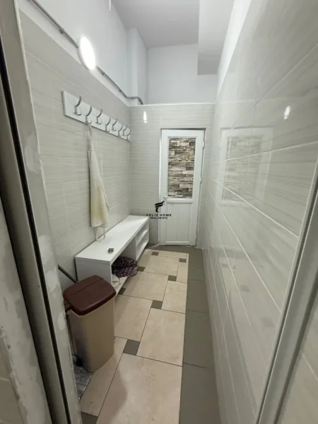 Tirane, shitet ambjent biznesi Kati 0, 150 m² 330.000 € (QENDER)