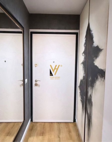 Tirane, shitet apartament 1+1+Ballkon Kati 6, 76 m² 189.000 € (21 DHJETORI)