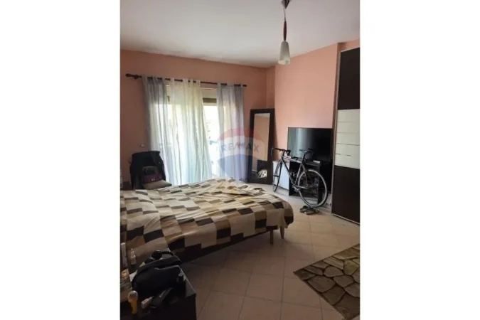 Tirane, shitet apartament 1+1 , 73 m² 175.000 € (Rruga Qemal Stafa, Tiranë(ID: 530261060-1971)