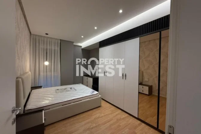 Tirane, jepet me qera apartament 2+1 Kati 7, 105 m² 1.100 € (Rruga e Dibres)