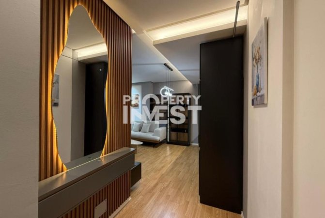 Tirane, jepet me qera apartament 2+1 Kati 7, 105 m² 1.100 € (Rruga e Dibres)